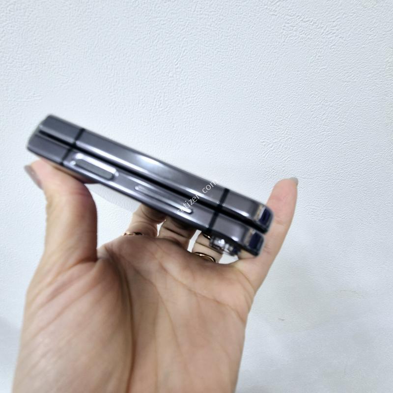 갤럭시Z플립5 그라파이트 256GB