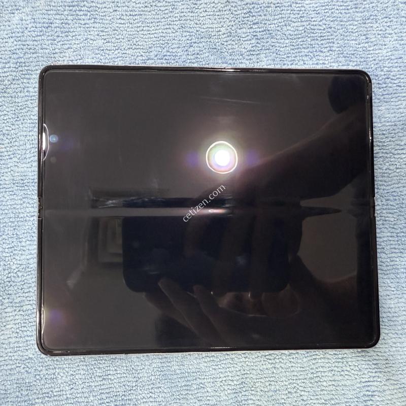 갤럭시폴드4 512gb 크림 공기기판매합니다