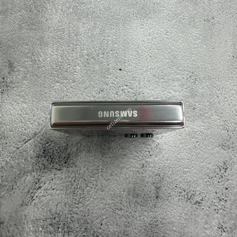 갤럭시Z플립5 크림 A급 256GB