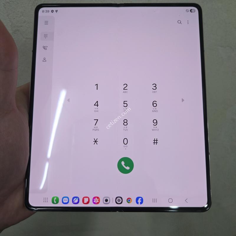 폴드4