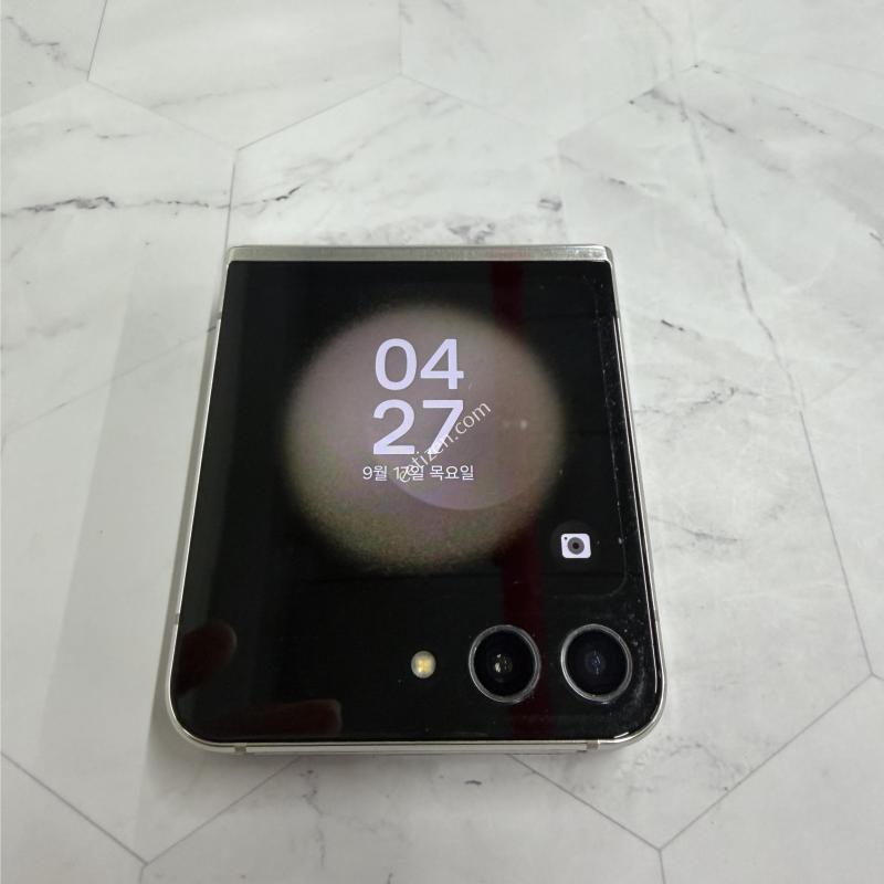 갤럭시플립5 크림 A급 256GB