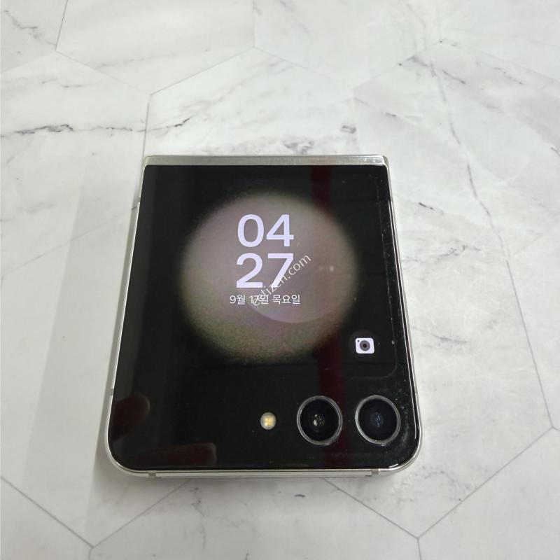 갤럭시플립5 크림 A급 256GB