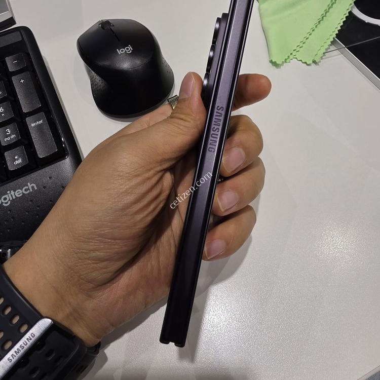 갤럭시 폴드8 울트라 512GB
