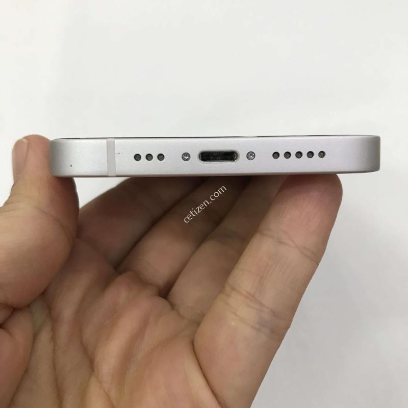 아이폰13/화이트/256G/액정뒷판특특SSSS급/컨디션최상