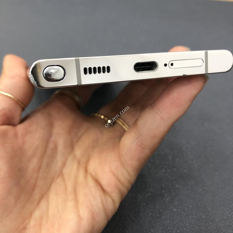 갤럭시S22울트라 화이트 자급제 512G,저렴하게 판매합니다