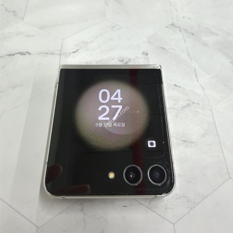 갤럭시플립5 크림 A급 256GB