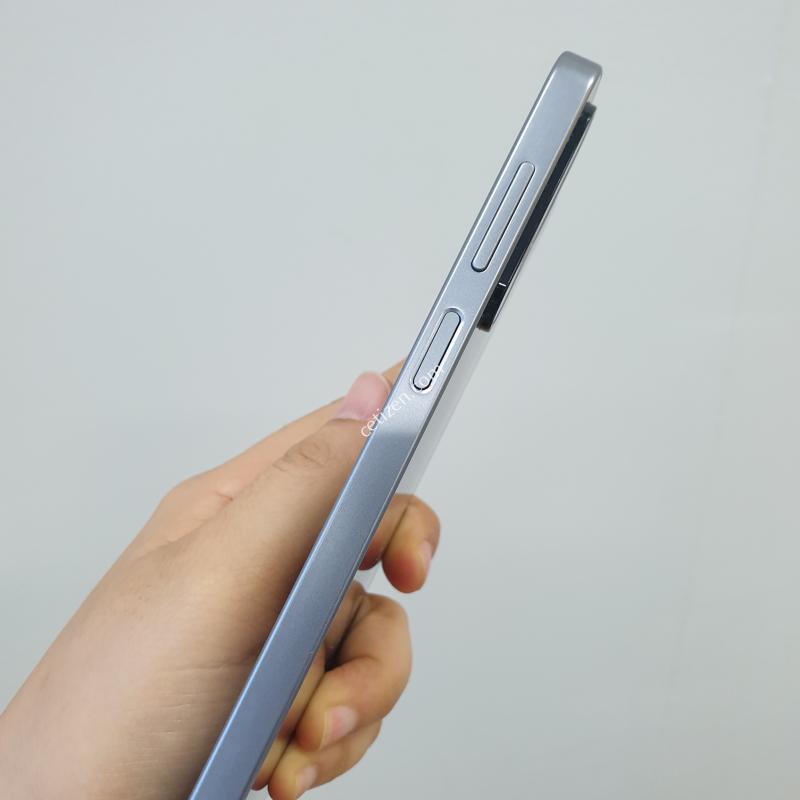 와이드8 820