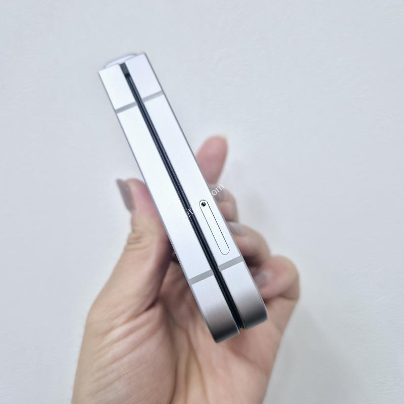갤럭시Z플립6 실버512GB