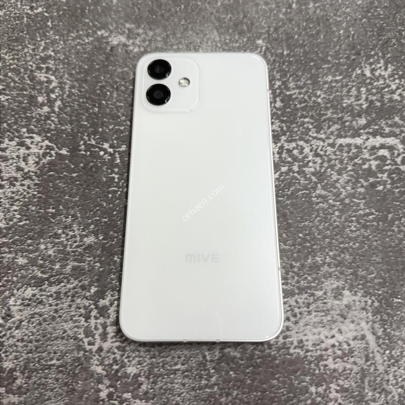 [26년4월 개통 SSSS급] 마이브 시나모롤 화이트 SS급 128GB