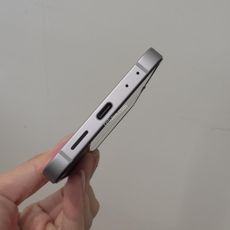 플립6 256GB 그레이