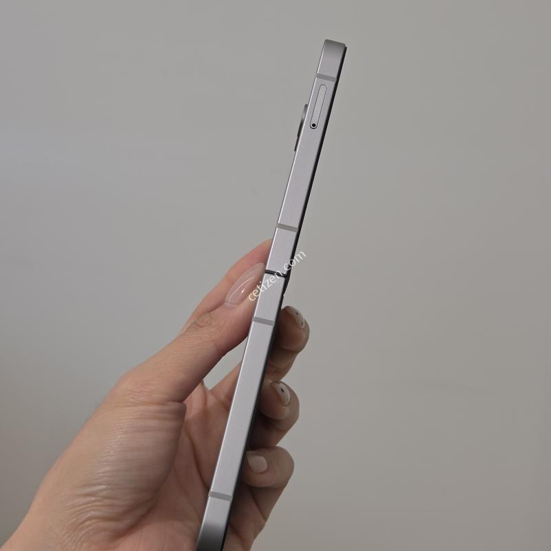 플립6 256GB 그레이