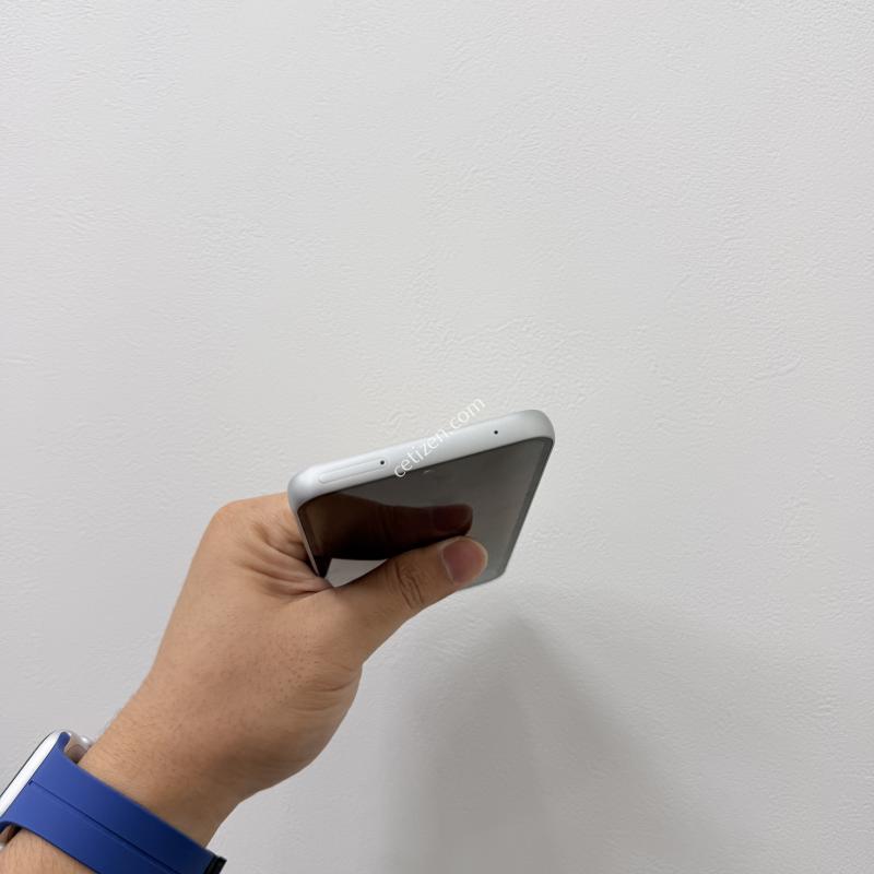 삼성 갤럭시 퀀텀4 화이트 128GB