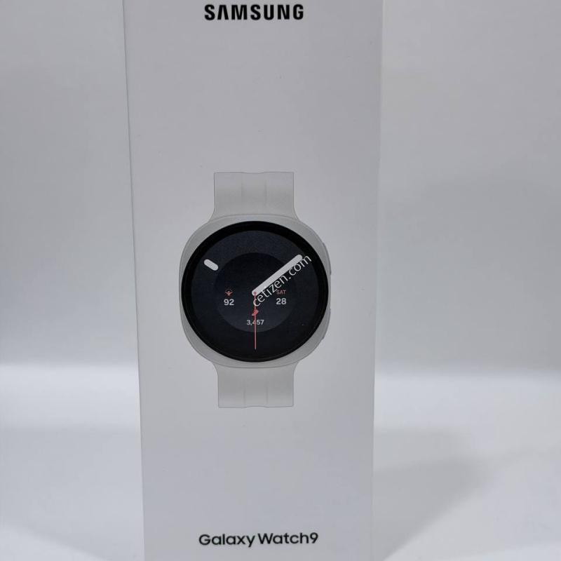 미개봉새상품)갤럭시워치9 40mm LTE 크림 32GB Y2518