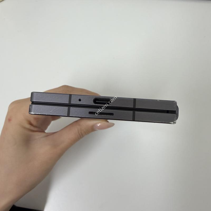 갤럭시Z 폴드SE 스페셜에디션_512GB