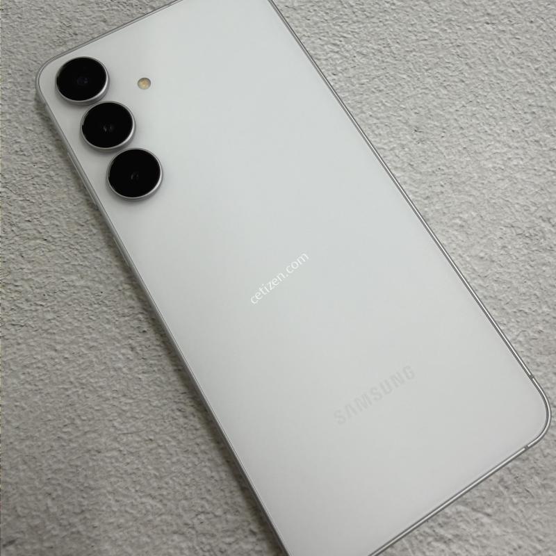 갤럭시S25FE 화이트 SS급 256GB