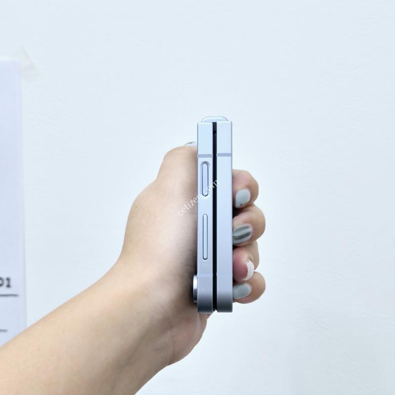 갤럭시Z플립6 블루 256GB