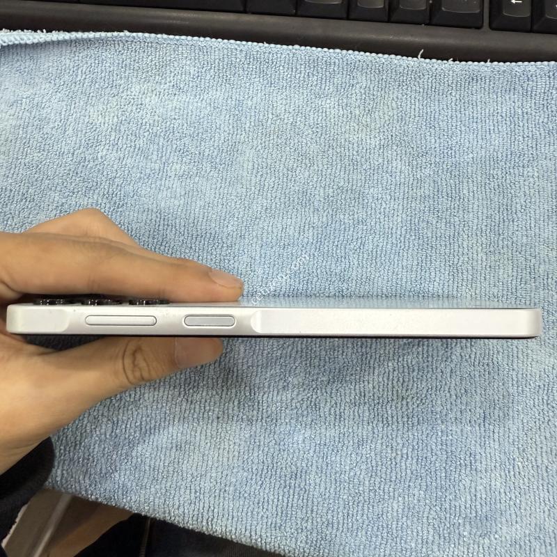 갤럭시버디3 128GB 공기기판매합니다
