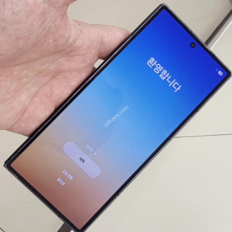갤럭시 Z폴드7256GB 팬텀 블랙 공기계판매
