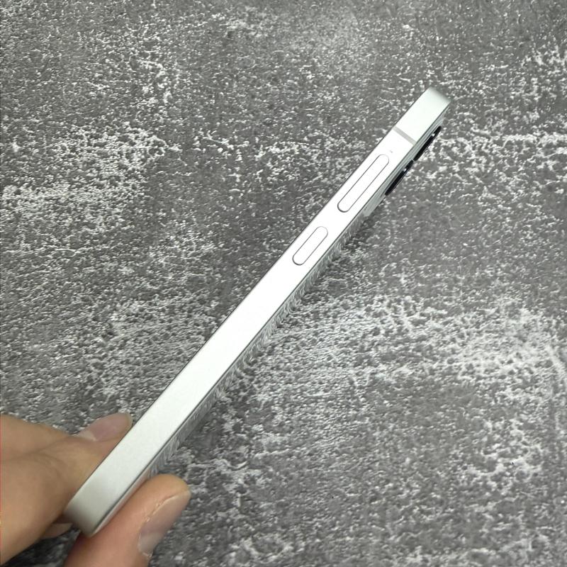 마이브 시나모롤 화이트 SS급 128GB
