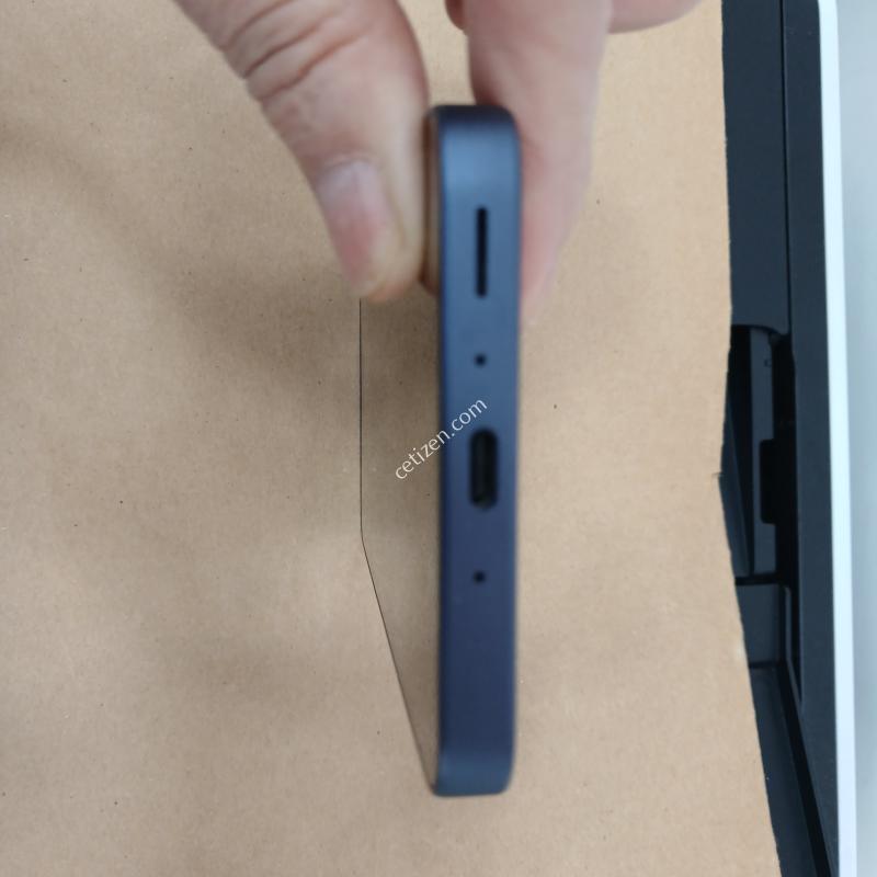 SM-A356N생활잔상,찍힘,기스없어요 색상은 어쎔네이비 필름,케이스드려요