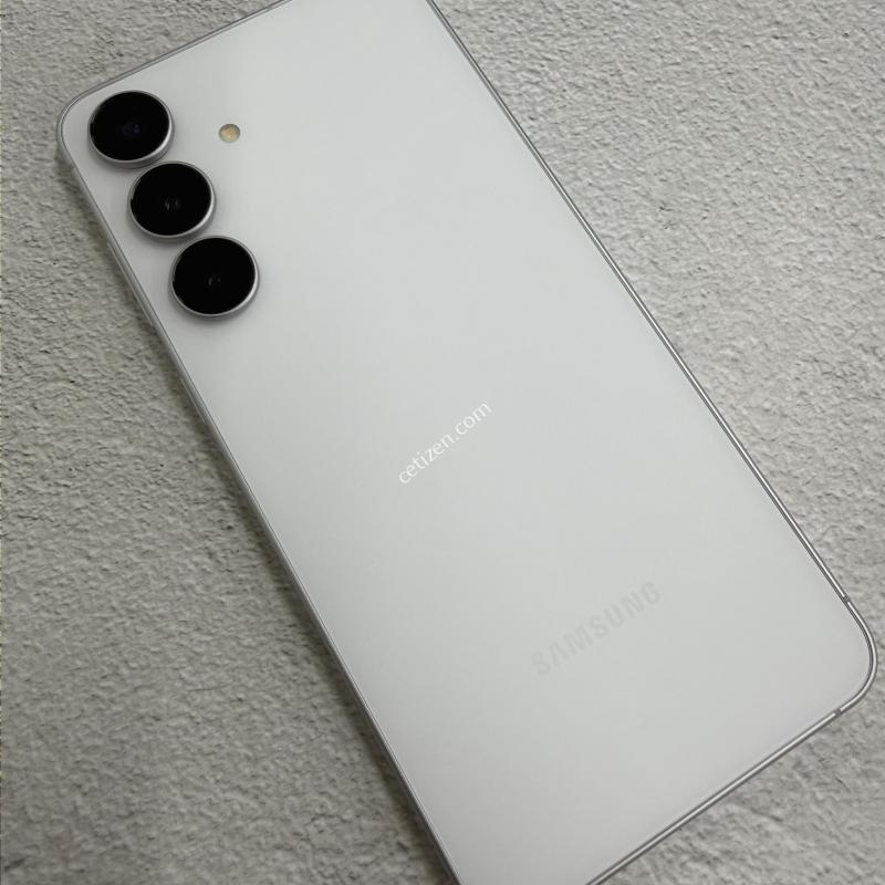 갤럭시S25FE 화이트 SS급 256GB