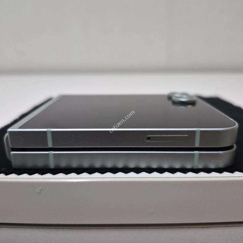 갤럭시 Z플립6 민트 256GB