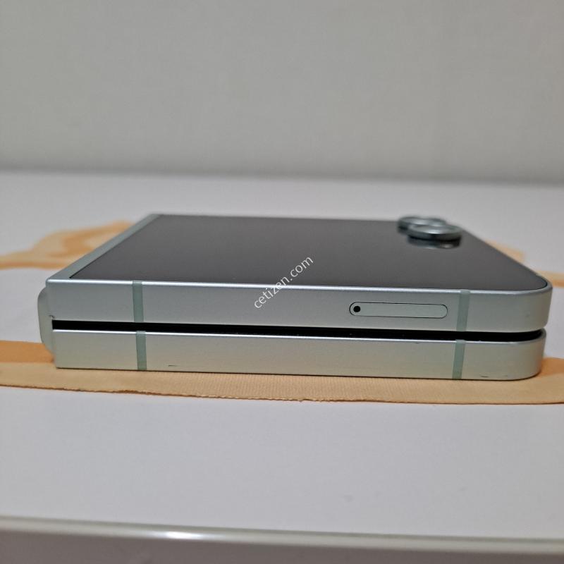 갤럭시 Z플립6 256GB 민트