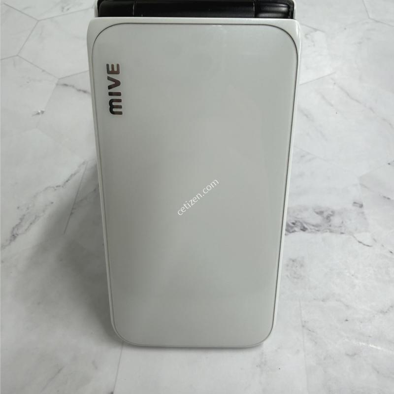 [26년개통] 스타일폴더 화이트 SS급 32GB
